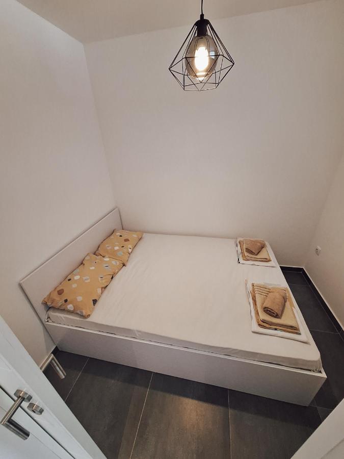 Azimut Apartman Bijeljina Extérieur photo